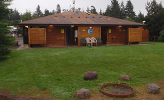 Restrooms and showers at ODKOA
